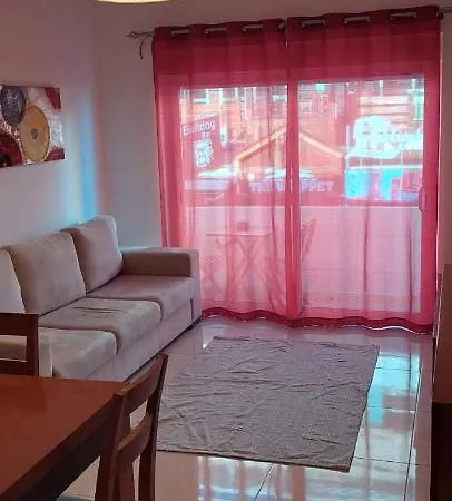 Apartamento Oura Strip *